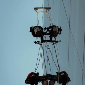 Efectuez curățenie profesională pentru geamuri, vitrine și fațade în Constanța